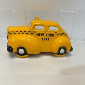 Vintage TAXI Piggy Bank Coin Change Bank Yellow New York Cab Car Collectable